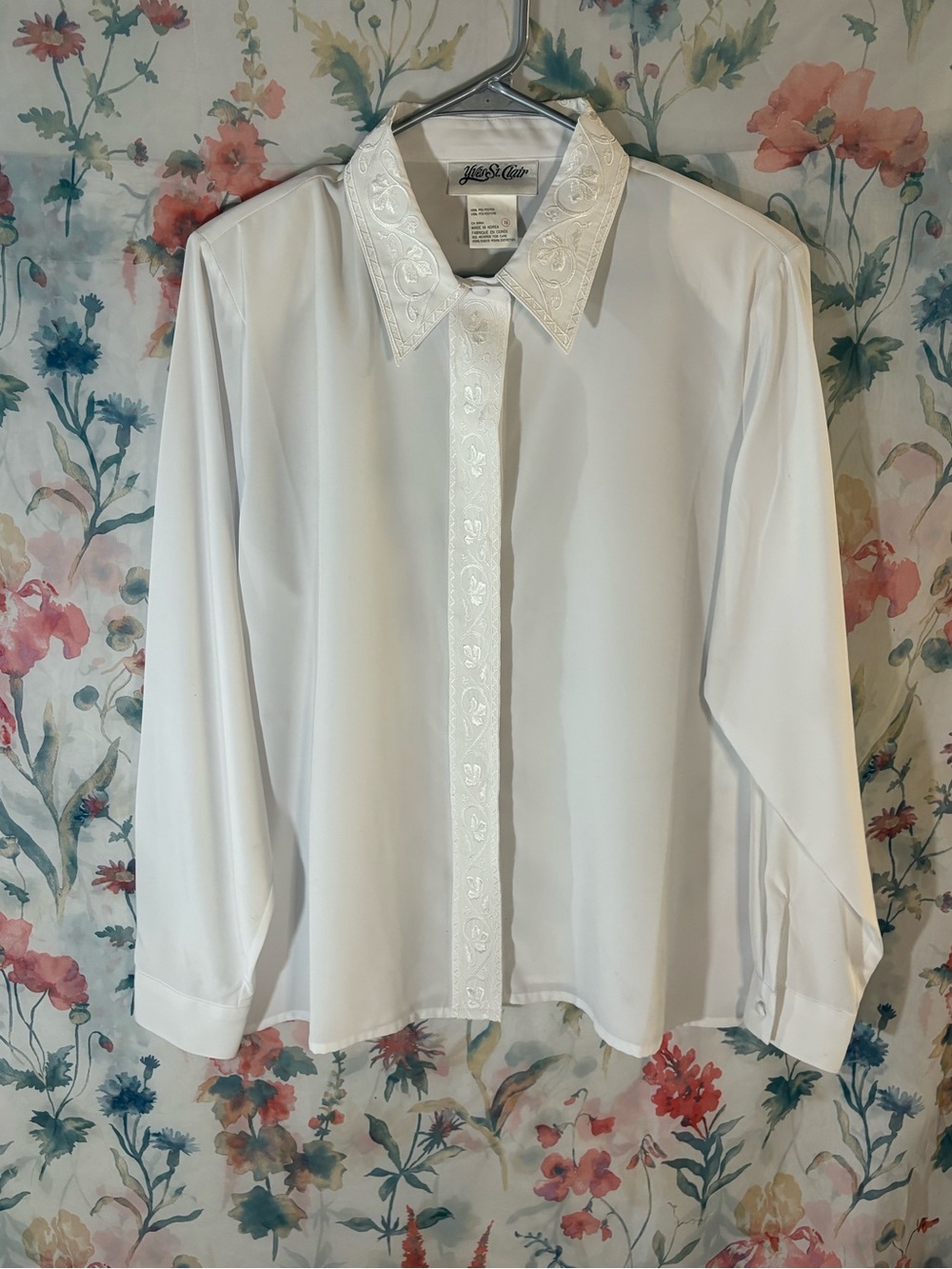 Vintage White Embroidered Collar Button-Up Blouse
